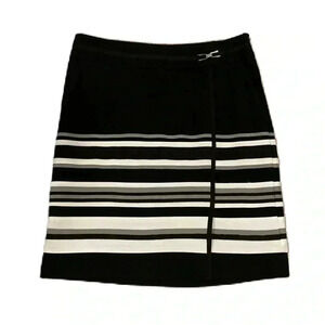 White House Black Market Mini Skirt Sz. 0 Black White Striped